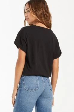 Kei Skimmer Tee -Women Clothing Store Blank1050x1575 18 a3634140 d6c1 41ee 853c 3fce4c4e5465