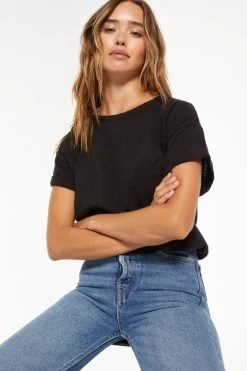 Kei Skimmer Tee -Women Clothing Store Blank1050x1575 20 3905dbc3 6704 48e1 ac89 e1a2c7ba1744