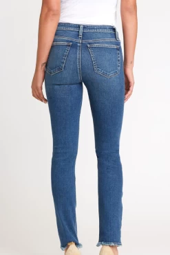 High Note High Rise Slim -Women Clothing Store Blank1050x1575 363 a5bdbe47 0399 4ea1 aaa7 6601f09a4fca