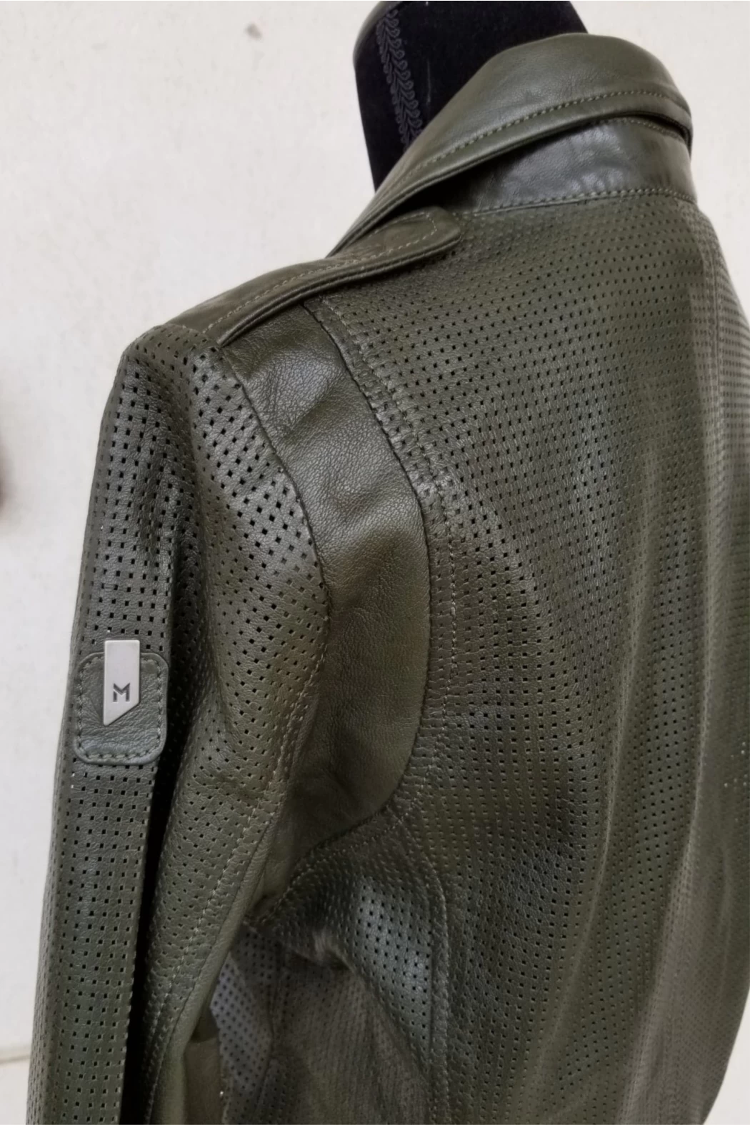 Freepy Jacket 3 Freepy Jacket - Image 3